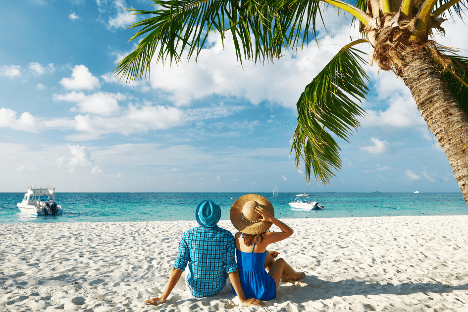 Travel Insurance for Maldives: Honeymoons and Family Trips